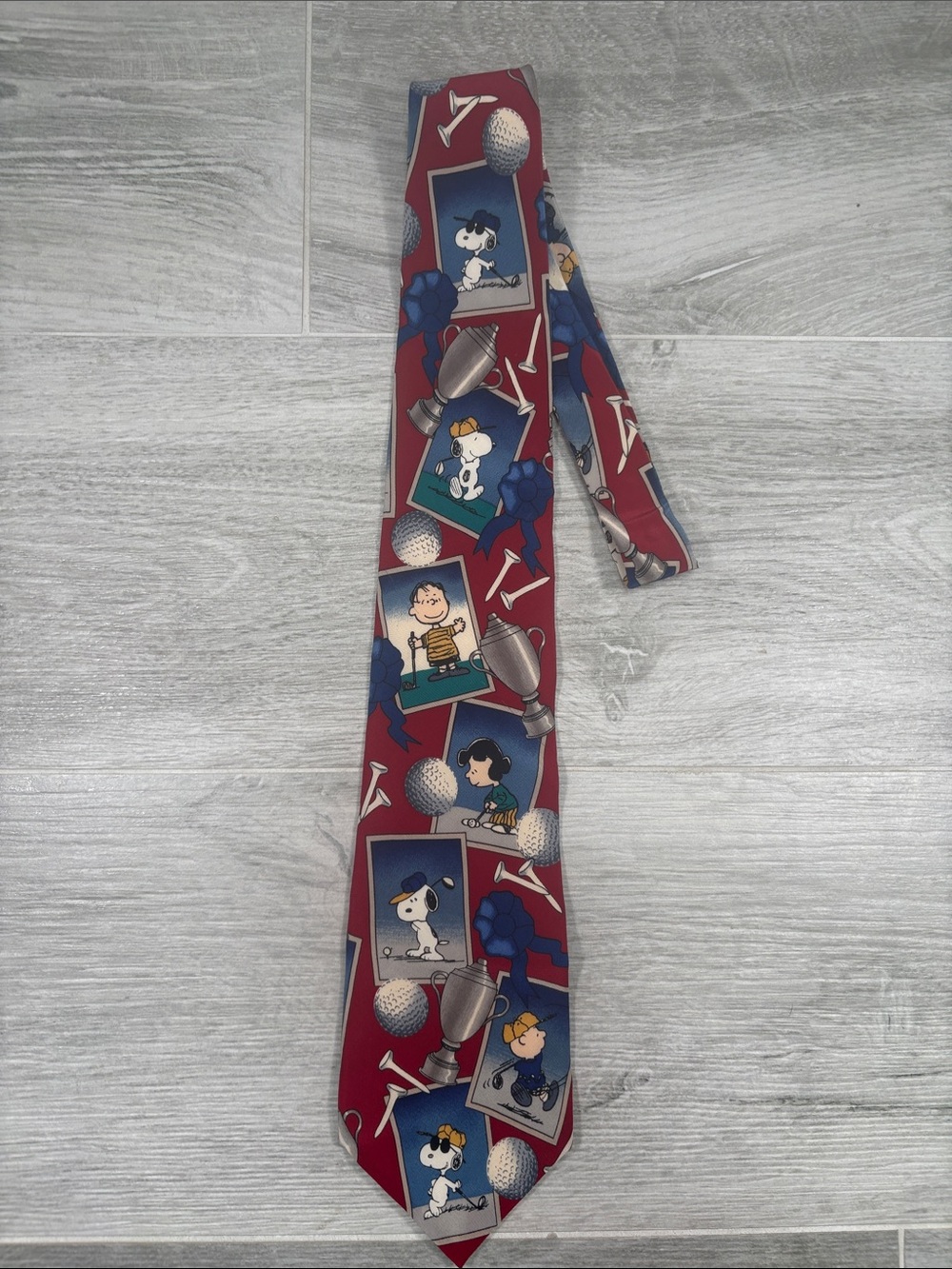 VTG Peanuts Snoopy Golf Silk Tie Joe Cool Trophy